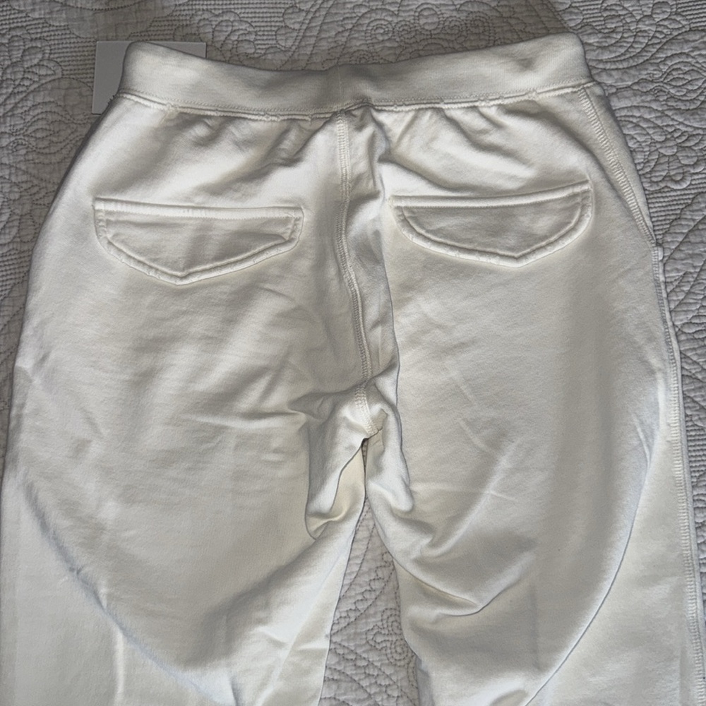 Leallo Joggers - Picture 4 of 6